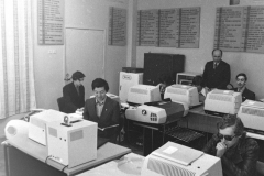 10-Dyachko-Anatolij-Grigorevich-i-studenty-Hvan-V-i-Finkelberg-B