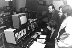 36-Filipev-Nikolaj-Anatolevich-i-sotrudniki-nauchnoj-laboratorii-KIK